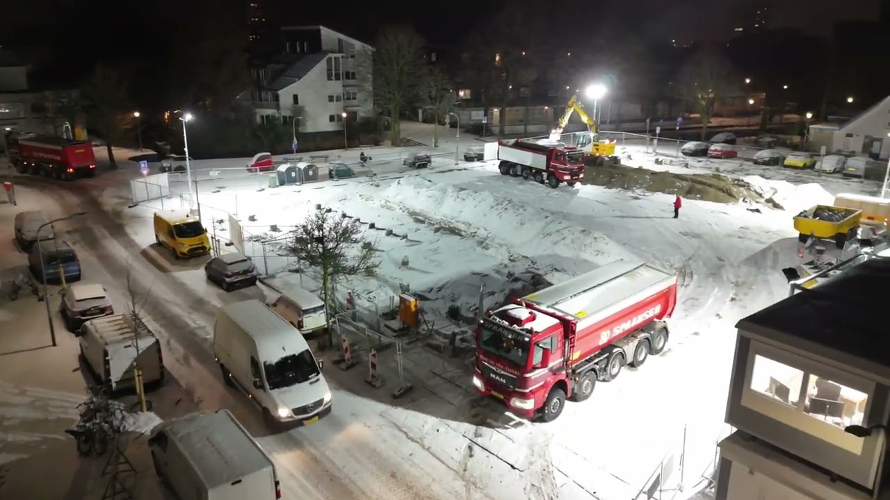 Laden van trekkers en trucks met dronebeelden